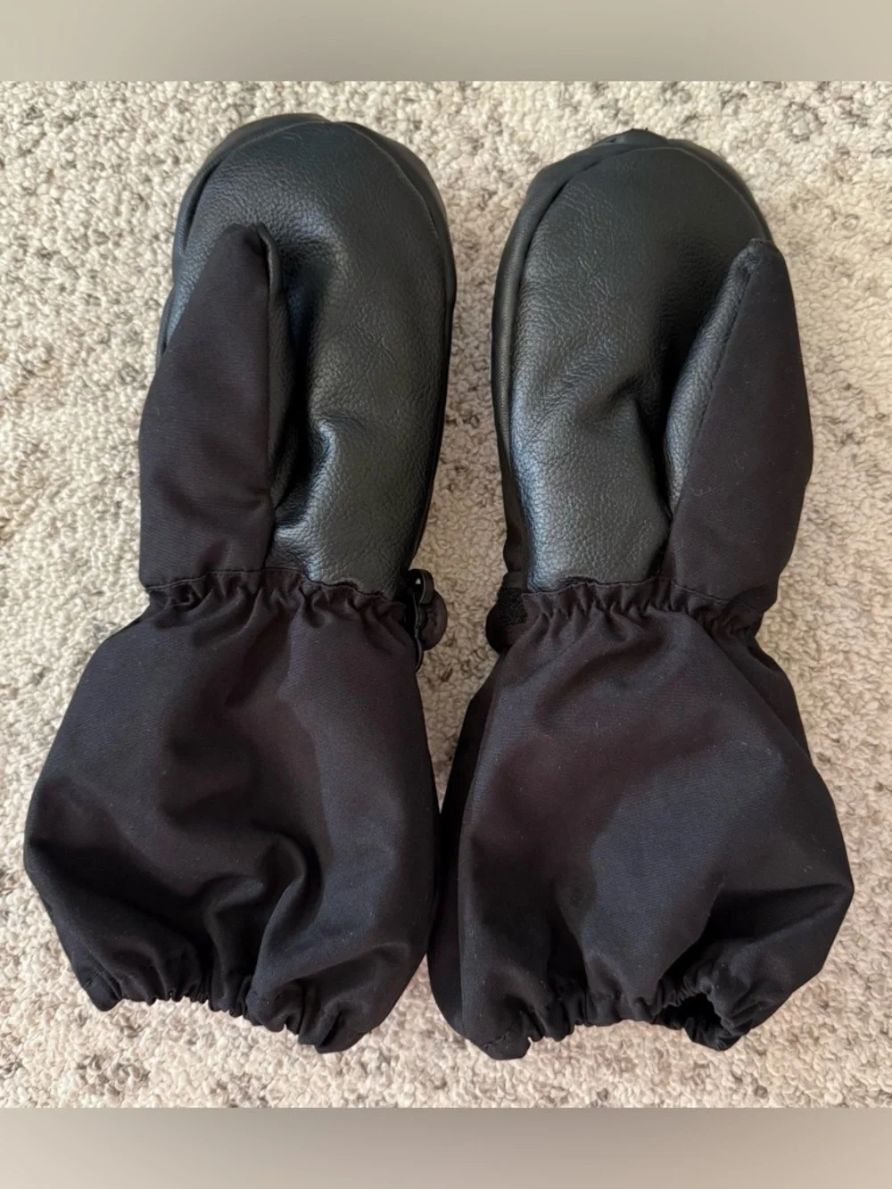 MCTI Waterproof Black Mittens Sz Kids XS 8-11 Years